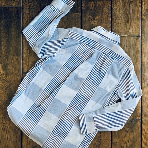 GAP Boys’ Mixed-Plaid Button-Down Shirt - Picture 6 of 6